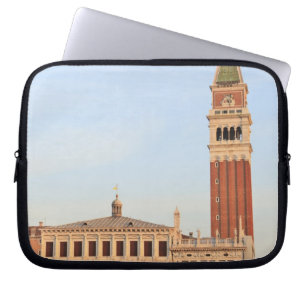 Glockenturm, Piazza San Marco, Venedig Laptopschutzhülle