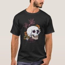 Gloomy Skull und Strelitzia Blume