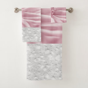 Gloriosa Daisy Macro