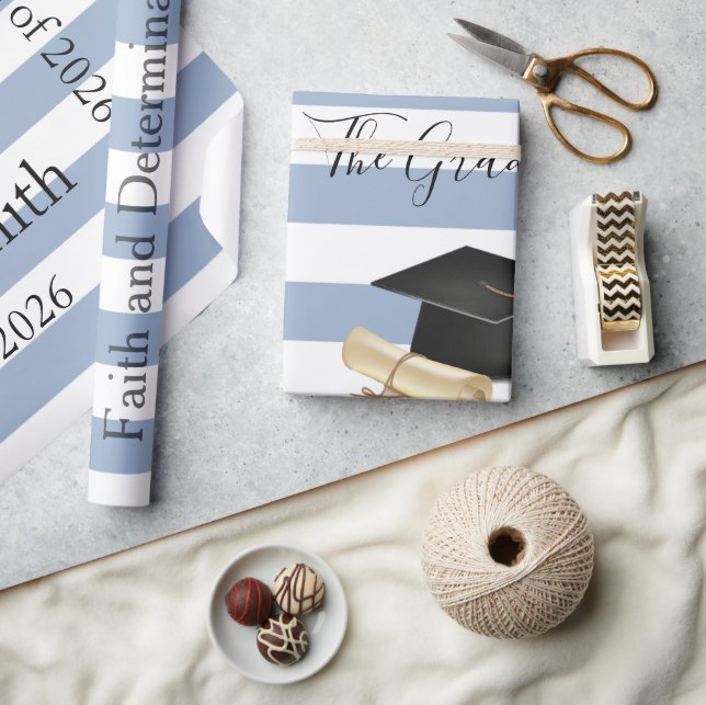 Glossy Wrapping Paper Blue Stripe Graduate 2026 Geschenkpapier (Kunsthandwerk)