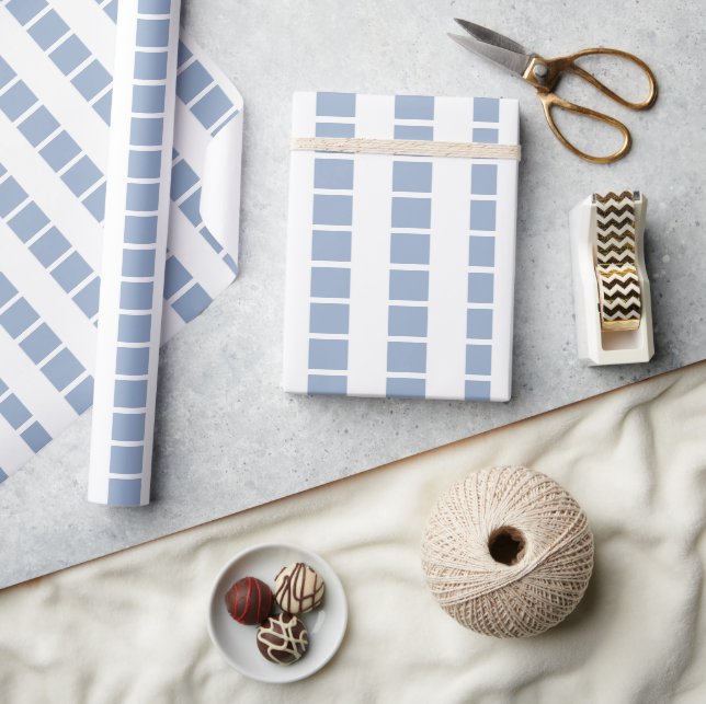 Glossy Wrapping Paper Blue & White Strip Geschenkpapier (Kunsthandwerk)