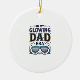 Glowing Dad Era Retro Neon Sonnenbrille Shirt_1 Keramik Ornament