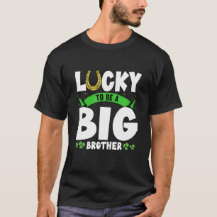 Glück, ein großer Bruder St Patricks Shenanigans z T-Shirt