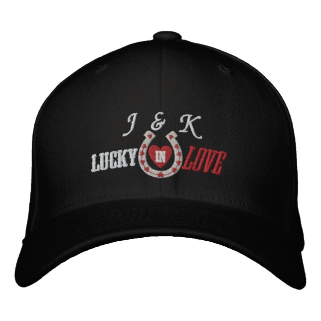 Glück in der Liebe Horseshoe Hearts Bestickte Kappe (Vorderseite)