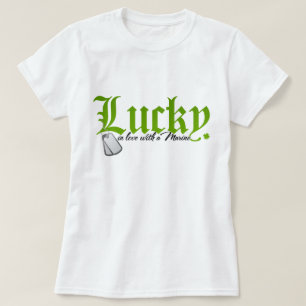 Glück in Liebe mit einem M A R I N E T-Shirt
