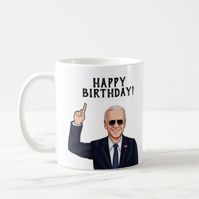 GLÜCKLICH BIRTHTAG VON JOE BIDEN KAFFEETASSE (Links)