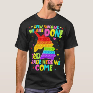 Glücklich Letzten Tag 2. Klasse Abschluss Niedlich T-Shirt