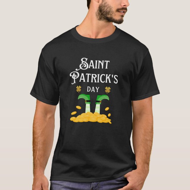 GLÜCKLICH ST. PADDY IST DER NIEDLICHE ST. PATRICK' T-Shirt (Vorderseite)