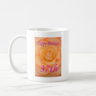 Glückliche 37. Geburtstag Gelbe Blume mit rosafarb Kaffeetasse