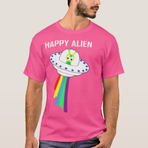 Glückliche Alien in der Flying Saucer Rainbow und T-Shirt
