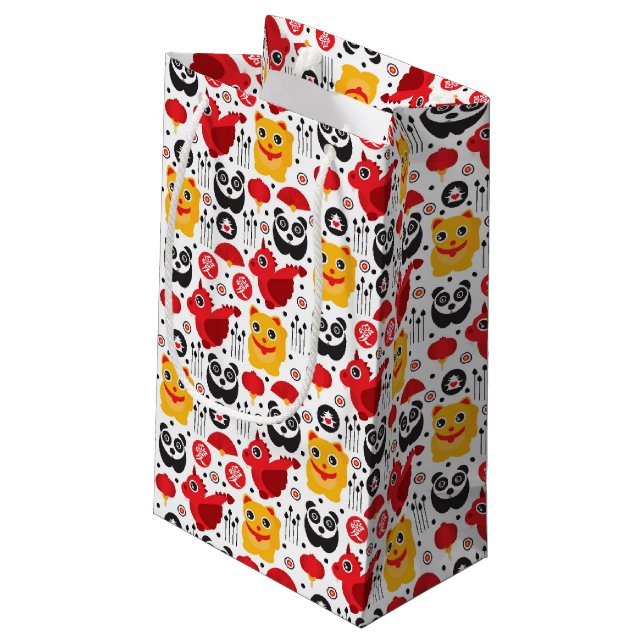 Glückliche Katze, Drache und Panda der China Kleine Geschenktüte (Rückseite Schrägansicht)