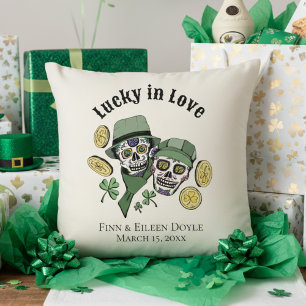 Glückliche Liebe Irish Sugar Skulls Neuvermählte Kissen