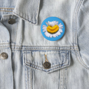Glückliche Strahlende Kamille-Blume Lächeln Button