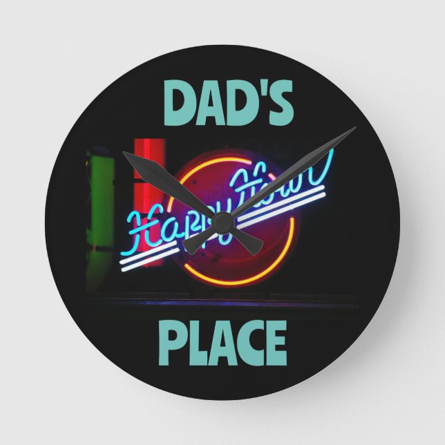 GLÜCKLICHE STUNDE CUSTOM VATER SCHILD  RUNDE WANDUHR (Vorderseite)