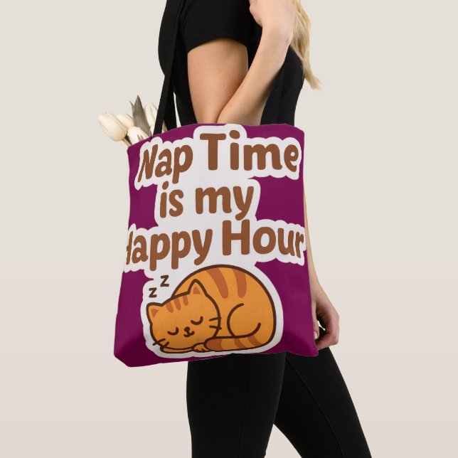 Glückliche Stunde Nickerchen – Cozy Cat Tote Tasche (Von Nahem)