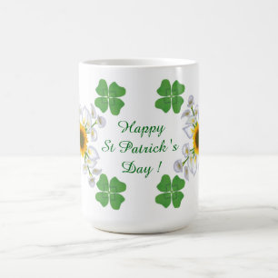 Glücklichen St Patrick Tag! Klee mit Calla Kaffeetasse
