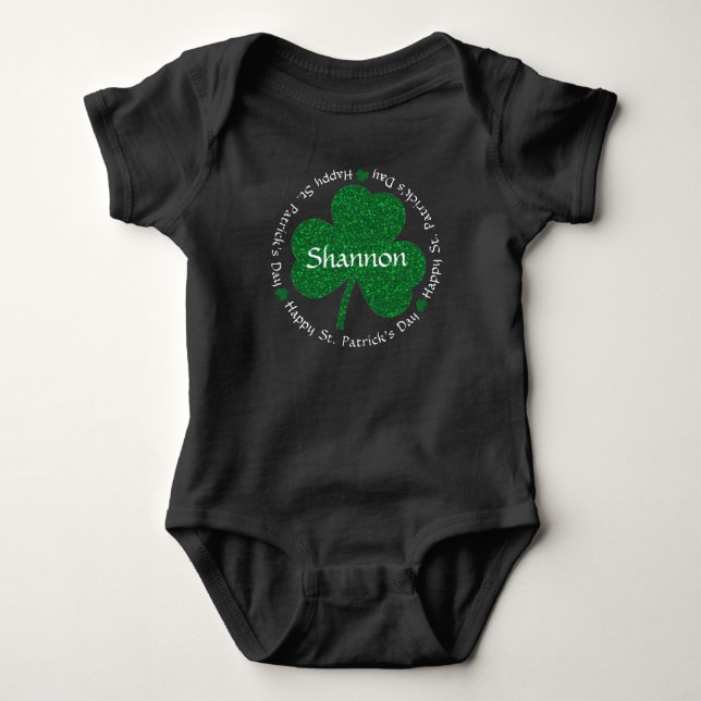 Glücklichen St Patrick Tagesindividueller Name Baby Strampler (Vorderseite)