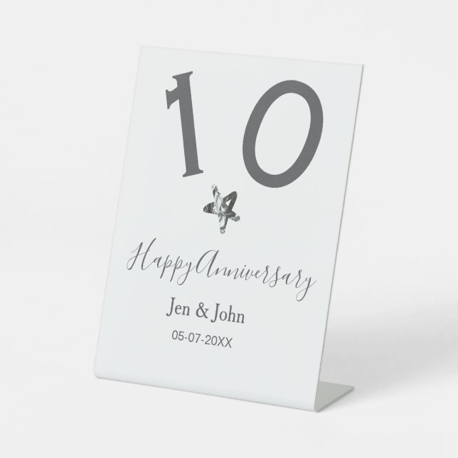 Glücklicher 10-jähriger Jubiläumsname Datum grauer Sockelschild (Vorderseite)