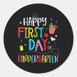 Glücklicher erster Tag im Kindergarten Zurück zur Runder Aufkleber