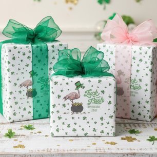 Glücklicher Flamingo Grüner Kleeblatt Geschenkpapier