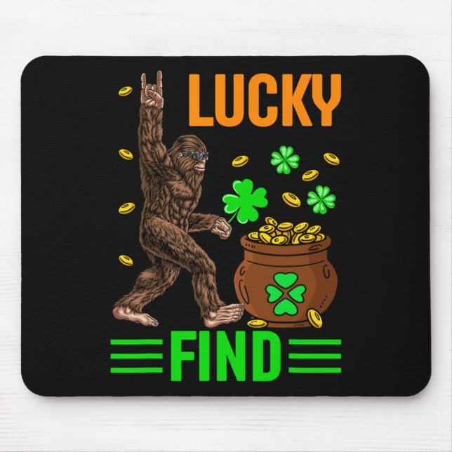 Glücklicher Fund Bigfoot Frohen St. Patrick's Day  Mousepad (Vorne)