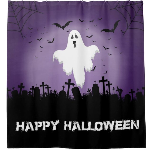 Glücklicher Halloween-Geist auf einem Friedhof Duschvorhang (Vorderseite)
