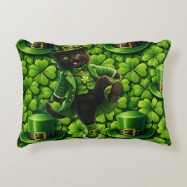 Glücklicher Leprechaun schwarze Katze St. Patrick' Dekokissen