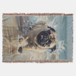 Glücklicher Mops am Strand individuell anpassbar Decke