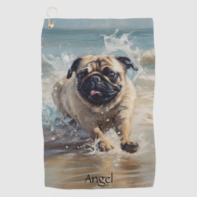 Glücklicher Mops am Strand individuell anpassbar Golfhandtuch (Vorderseite)