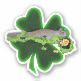 Glückliches Eichhörnchen St. Patrick's Day Aufkleber