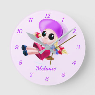 Glückliches Mädchen Schwingende Uhr Personalisiert