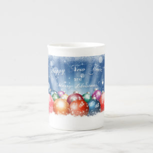 Glückliches neues Jahr und frohe Weihnachtsbaubles Prozellantasse