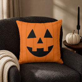 Glückliches Oranges Kürbis-Lächeln Halloween Kissen