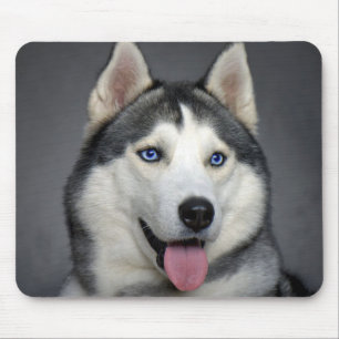 Glückliches sibirisches Husky-Welpen-Hund-Porträt- Mousepad