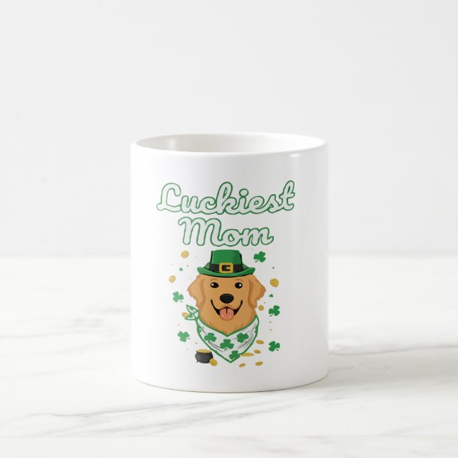 Glücklichste Golden Retriever-Mutter St. Patrick's Kaffeetasse (Mittel)