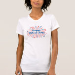 Glückwunsch 4. Juli Unabhängigkeitstag Party nach  T-Shirt<br><div class="desc">Am 4. Juli zum Shirt zum Unabhängigkeitstag Party. Personalisierbarer Tee mit Feuerwerk feiern Design. Festliche Illustration für 4thofjuly Grillen,  Hochzeit,  Geburtstag,  Babydusche etc. Patriotische Kleidung mit rot-blau Farbe der amerikanischen Fahne. Die US Flagge der USA drucken Kleidung für den Nationalurlaub. Geeignet für Männer und Kinder. (Mädchen oder Junge)</div>