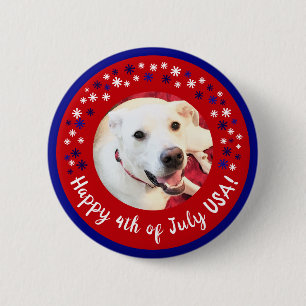 Glückwunsch 4. Juli USA Funny Smiling Dog Foto Button