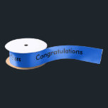 Glückwünsche - personalisiert satinband<br><div class="desc">Fügen Sie Ihre eigene Mitteilung,  Gruß,  Name,  Firmennamen,  Datum,  Gelegenheit,  diesem personalisierten Band hinzu. Benutzen Sie Band für Hochzeiten,  Jahrestag,  Geburtstage,  Ruhestand,  Abschluss,  neuen Job,  neuen Job,  neues Baby,  Verlobung oder andere Feiern.</div>