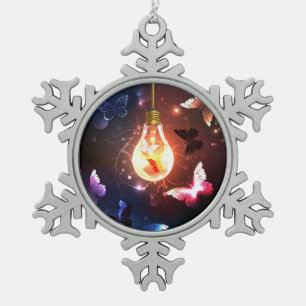 Glühbirne mit Nachtschmetterlingen Schneeflocken Zinn-Ornament
