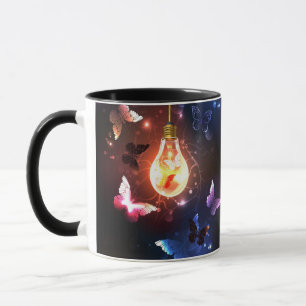 Glühbirne mit Nachtschmetterlingen Tasse