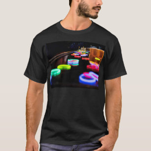 Glühen in der Dunkelheit T-Shirt