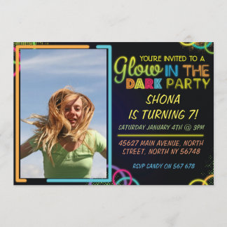 Glühen in der dunklen der Geburtstags-Einladung Einladung