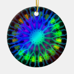Glühen in die dunkle Kaleidoskopkunst Keramikornament