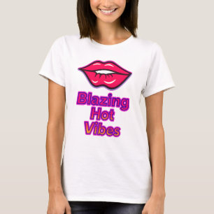 Glühend heiße Vibes Frauen Grafik T-Shirt von Free
