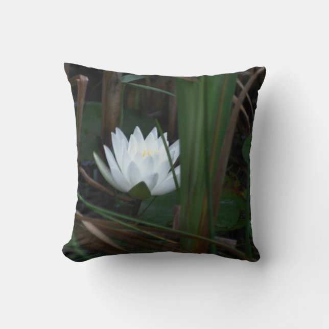 Glühende Lotus-Wasserlilie-Blume Kissen (Vorderseite)