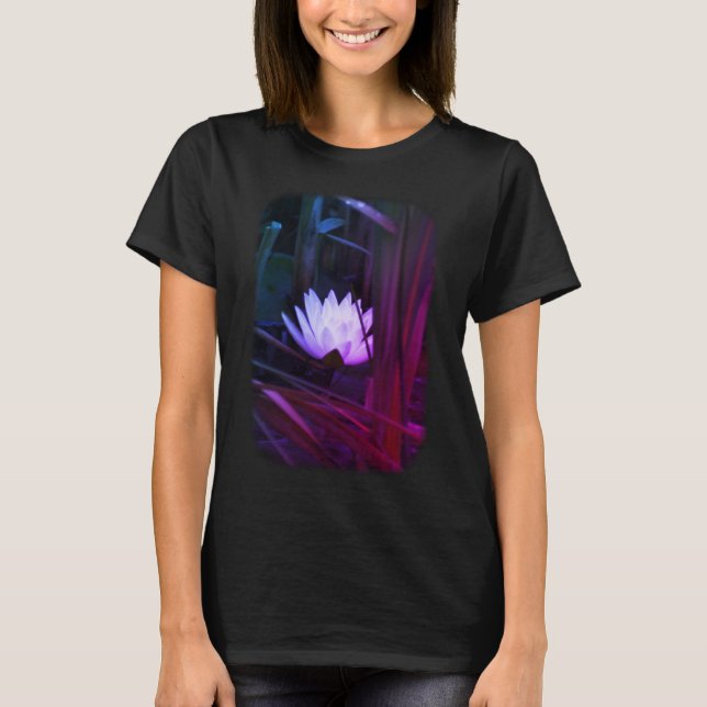 Glühende Lotus Wasserlilie Blütennatur T-Shirt (Vorderseite)