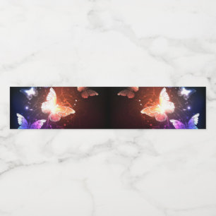 Glühende Nachtschmetterlinge