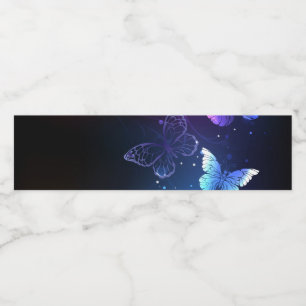 Glühende Nachtschmetterlinge