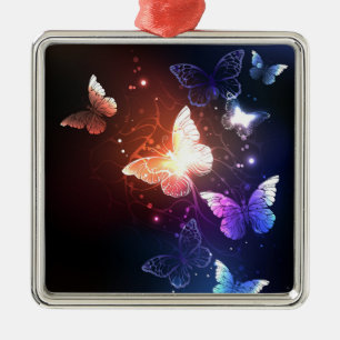Glühende Nachtschmetterlinge Ornament Aus Metall