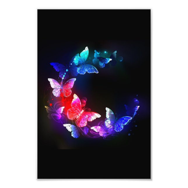 Glühende Neon-Nachtschmetterlinge auf schwarzem Hi Fotodruck (Vorne)